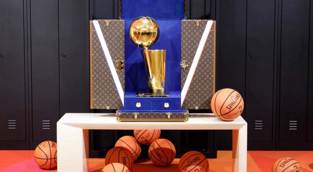 Así es el estuche Louis Vuitton en el que se entregó el trofeo de la NBA -  Diario Libre